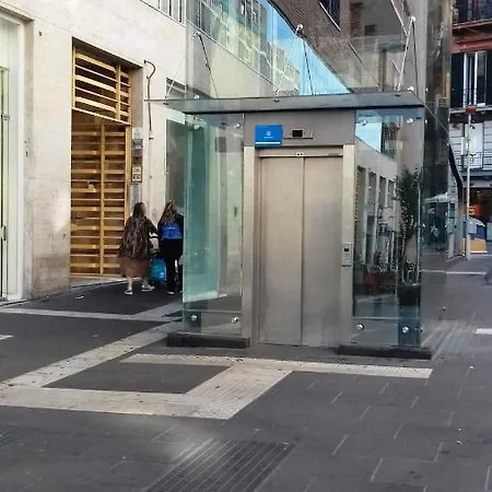 Toledo Street לינה וארוחת בוקר נאפולי