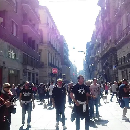 Toledo Street לינה וארוחת בוקר 4*