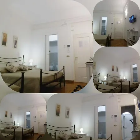 Toledo Street לינה וארוחת בוקר נאפולי