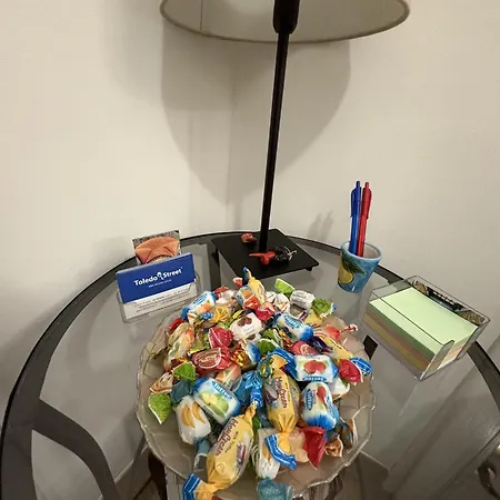 Toledo Street לינה וארוחת בוקר