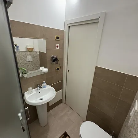 Toledo Street 4*